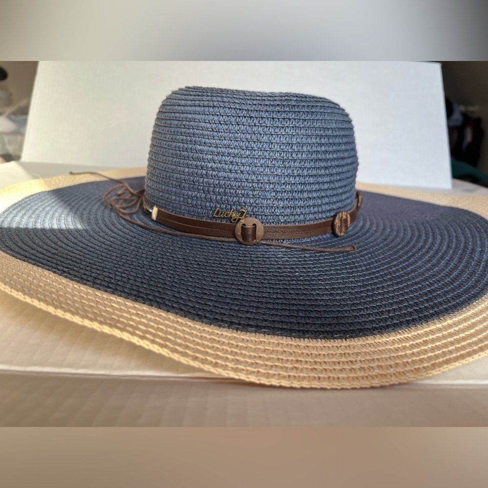 Lucky 7 Women Wide Brim Two Tone 100% Paper, Straw, Floppy Beach Hat - Picture 4 of 13